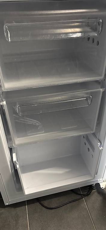 Zanussi Congelatori: Congelateur Zanussi – Usato da St-Maurice venduto da sha_c9r5 4