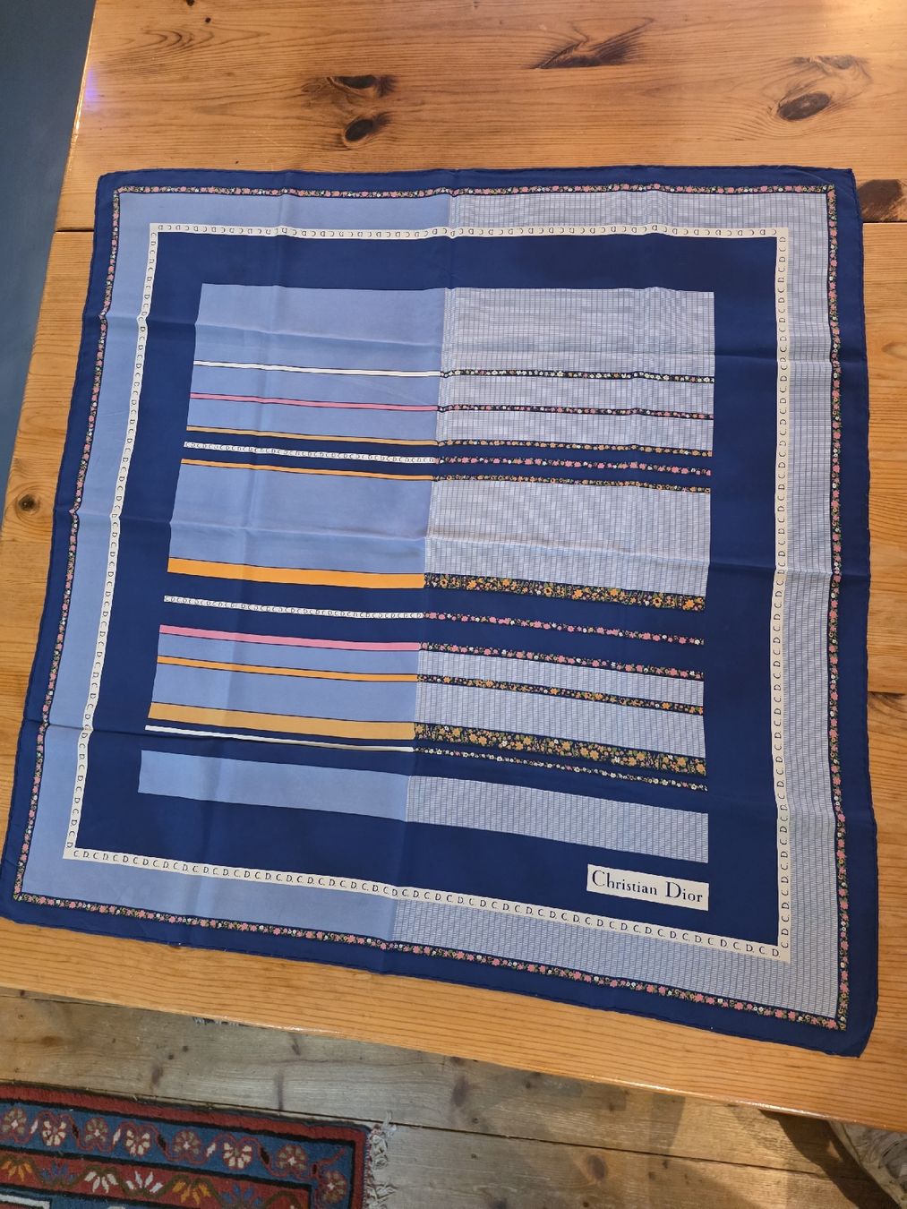Dior Foulard & Sciarpe: Christian Dior Halstuch Seide blau gestreift – Usato da Bösingen venduto da davewausb767 1