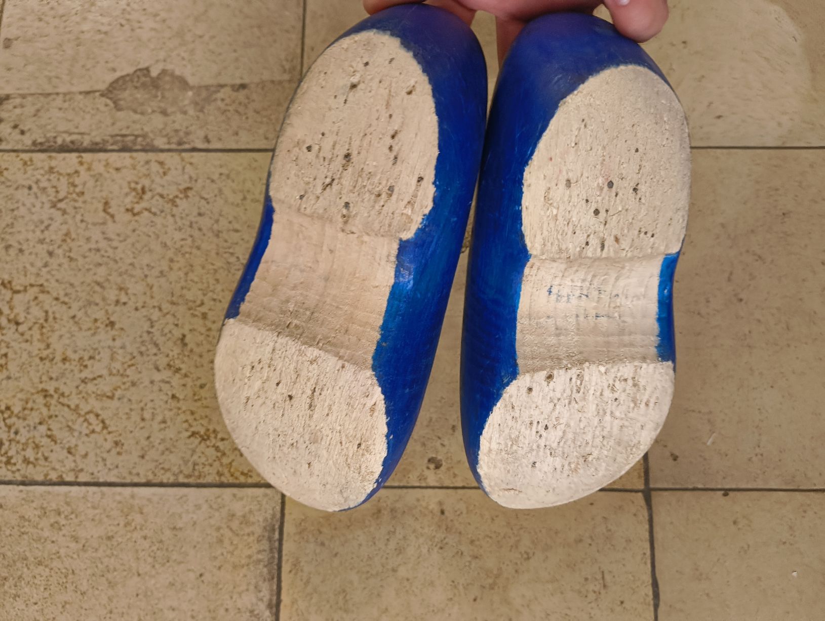 Scarpe per ragazzi: Zoggeli, Holzschuhe, Grösse 31, blau – Usato da Basel venduto da Andriinnn 3