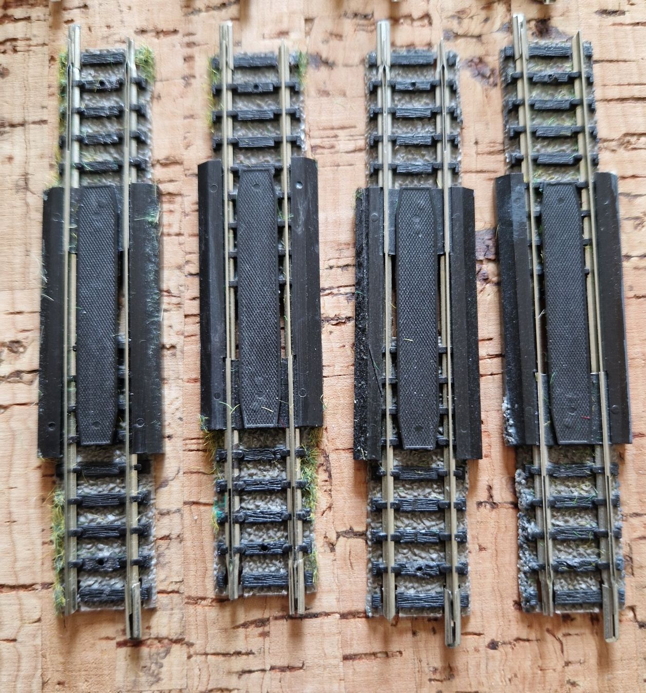 Fleischmann Modellini di ferrovie: Rails fleischmann piccolo N – Usato da Tavannes venduto da Jacksonhmc 1