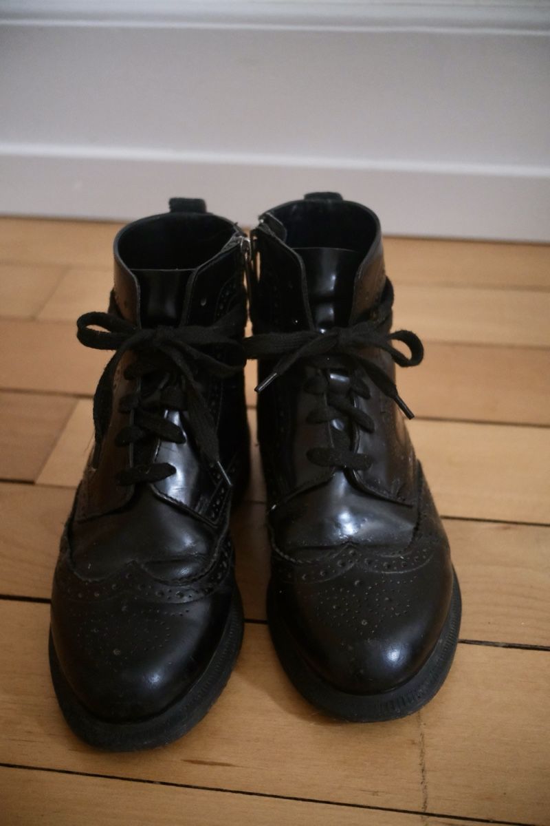 Dr. Martens Damenschuhe: Schwarze Dr. Martens Lederstiefeletten, Grösse 36 – Gebraucht aus Zürich von Njali 1