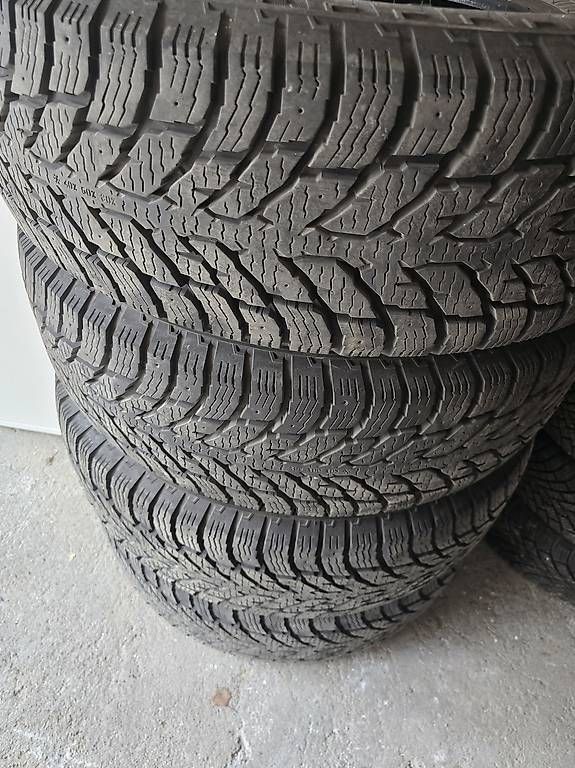 Sonstiges Schreiben & Zeichnen: NOKIA WINTERREIFEN  285/70R 17 – Gebraucht aus S-chanf von jsg_ss8p 3