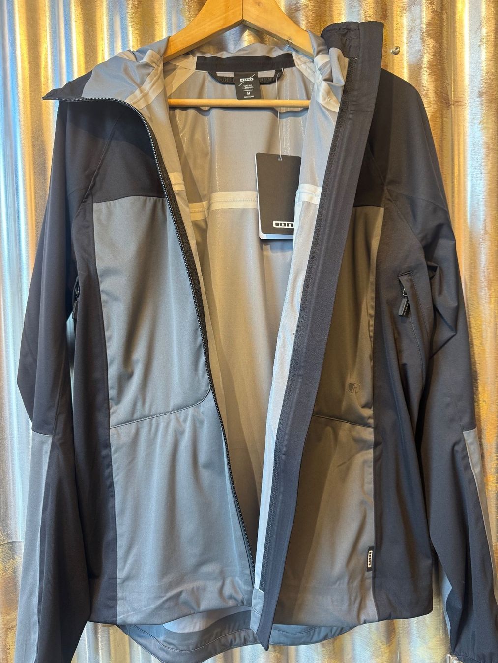 ION Jacken: Ion Regenjacke Gr. M NEU – Neu und originalverpackt aus Hochdorf von TreeLeeHochdorf 1