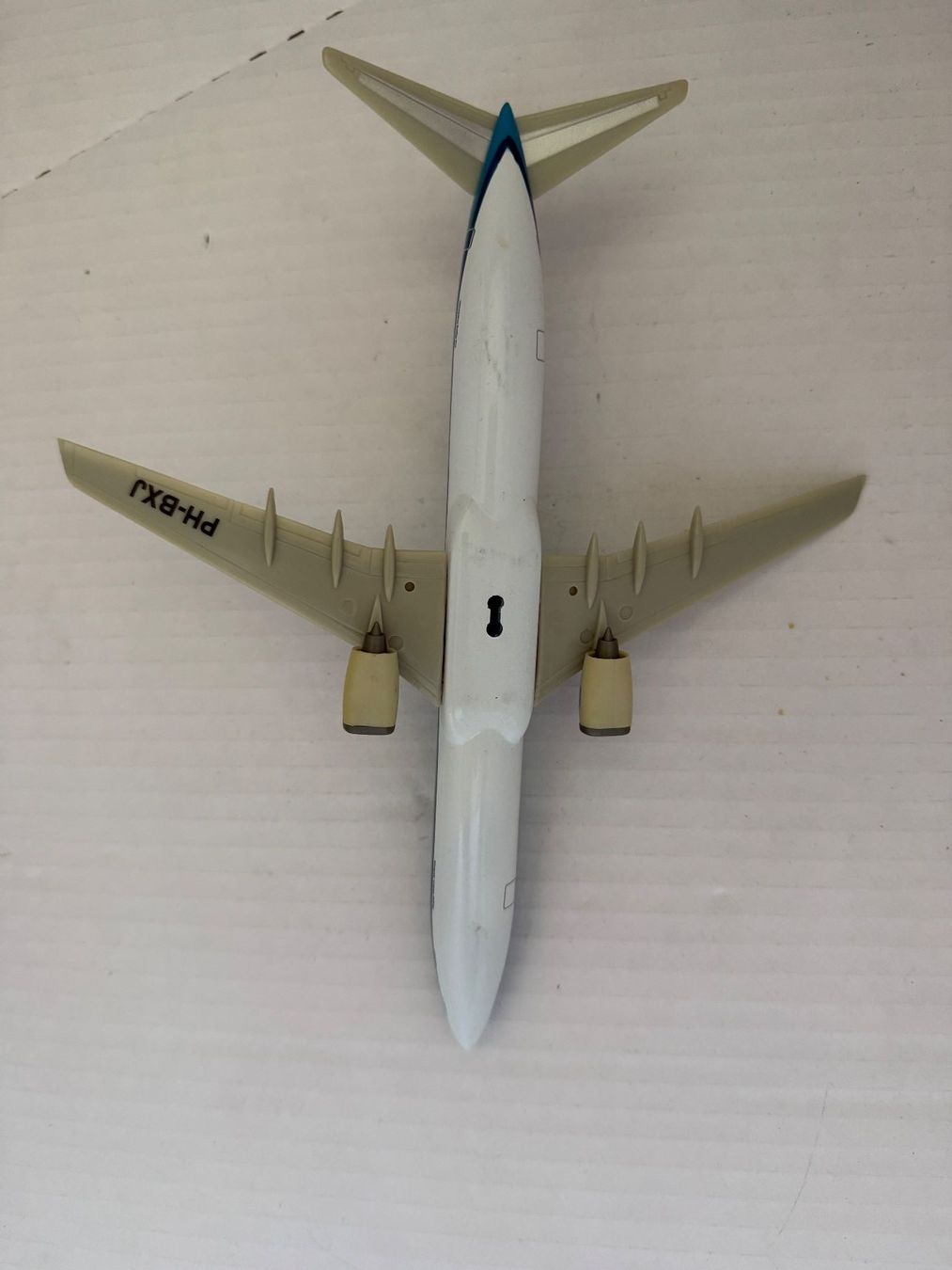 Boeing Kit di modellismo & Modellini statici: KLM Boeing 737-800 Modell 1:200 – Usato da Rorbas venduto da tun_m7fz 5