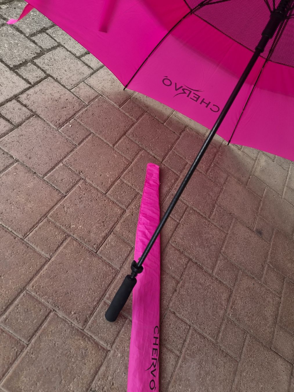 Parapluies: Chervo Golf Regenschirm, pink – Neuf (Voir description) à Adlikon par jahr01 4