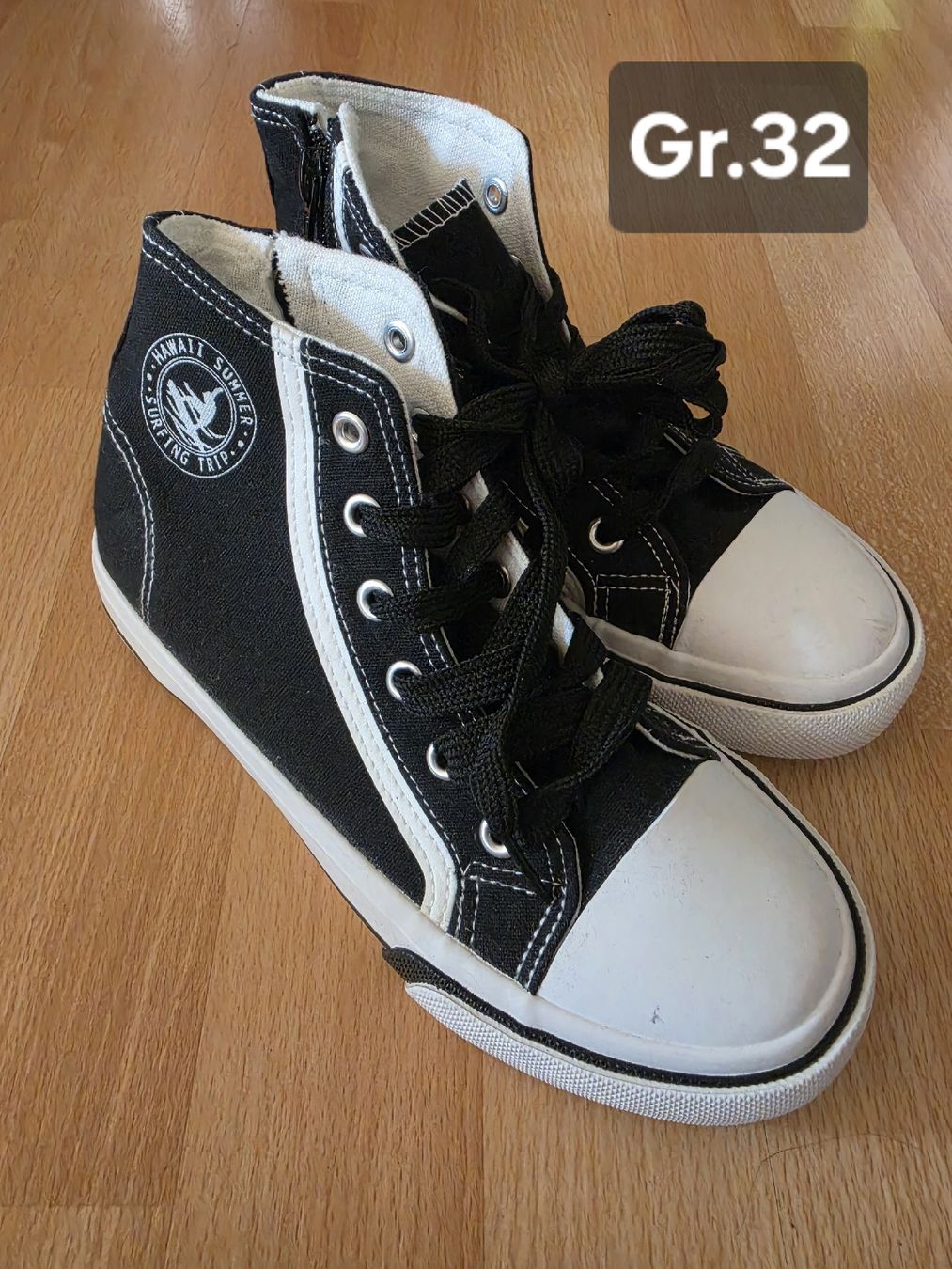 Scarpe da uomo: Sneakers Gr.32 | NEU – Nuovo e nell'imballaggio originale da Gerlafingen venduto da SiM_sch