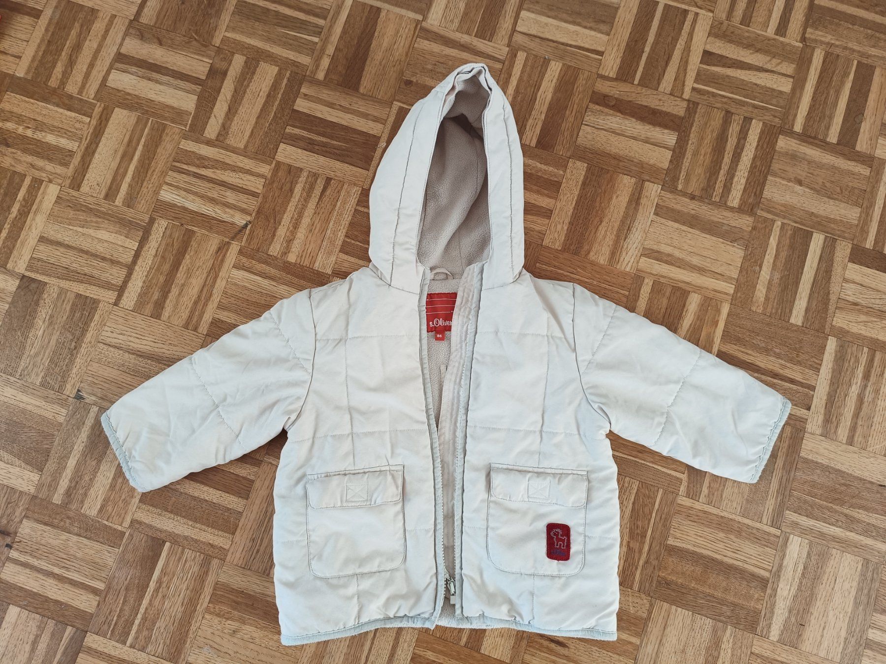 S.Oliver Jacken & Mäntel: S.Oliver Winterjacke beige Gr 86 mit Kapuze Kinder – Gebraucht aus Oberhofen Thun'see von cri_6md2