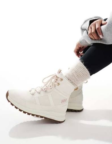 Helly Hansen Scarpe da donna: Winterstiefel Helly Hansen 40 habe auch Sorel UG.G – Nuovo e nell'imballaggio originale da Riniken venduto da Babeli78 6