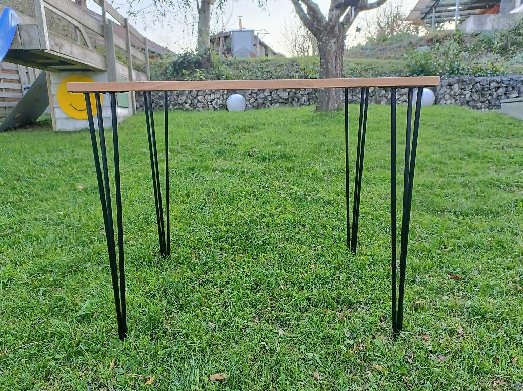 Tables: Beistelltisch Nussbaum – D'occasion à Aedermannsdorf par nick811 4