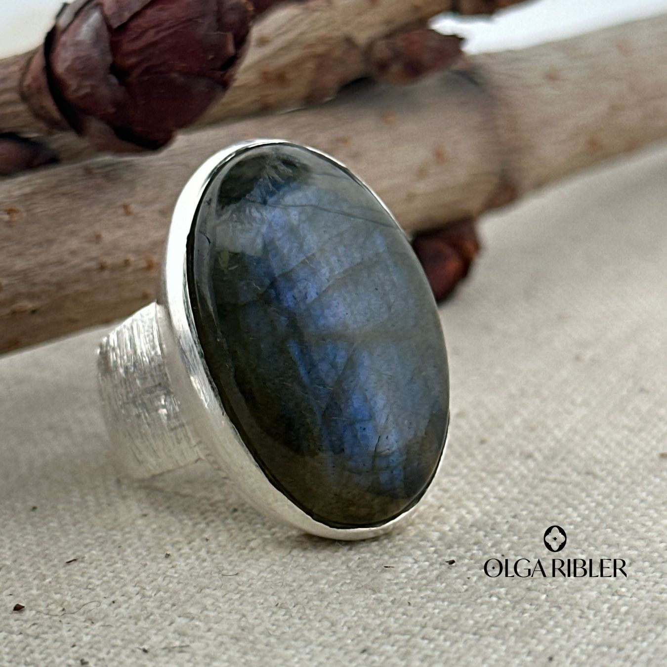 Olga Ribler Anelli: Labradorite Silberring Grösse 62 – Nuovo (secondo la descrizione) da Luzern venduto da Schmuckoutlet 1