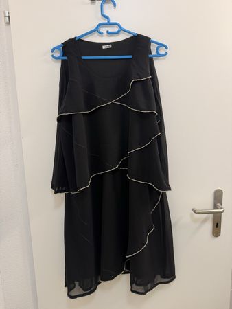 Elegantes Schwarzes Kleid mit Strass Steinen Gr. 40/42