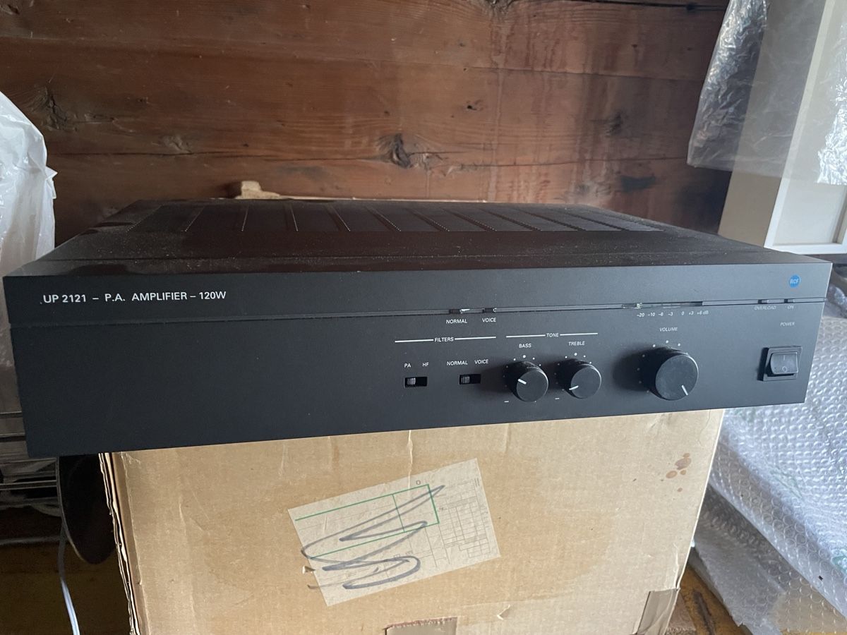 Amplificatori: 2x UP 2121 P.A. Amplifier 120W gebraucht – Usato da Naters venduto da Drummerboy84