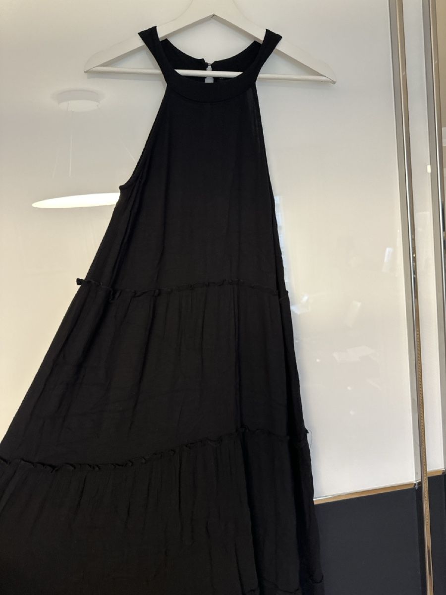 Kleider: Kleid Gr S – Gebraucht aus Volketswil von Sina008