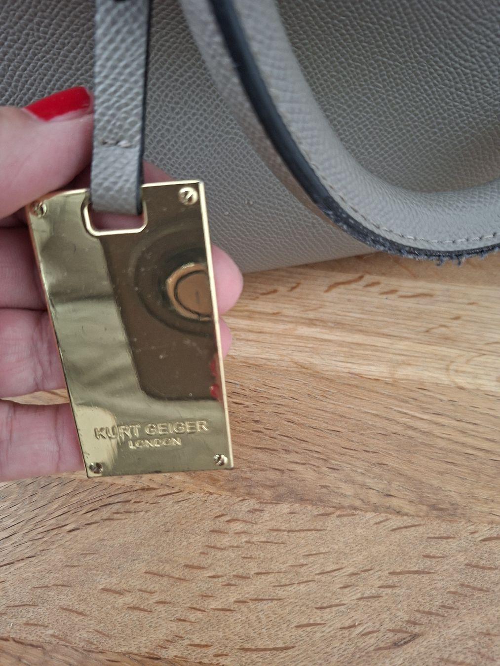 Kurt Geiger Borse da donna: Kurt Geiger Handtasche grau/sand – Usato da Zürich venduto da Exemplare 2