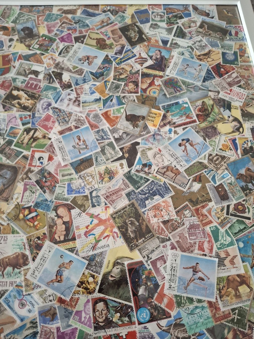 Dipinti: Tableau original unique (Création avec des timbres) – Usato da Morges venduto da ProfesseurJones 2