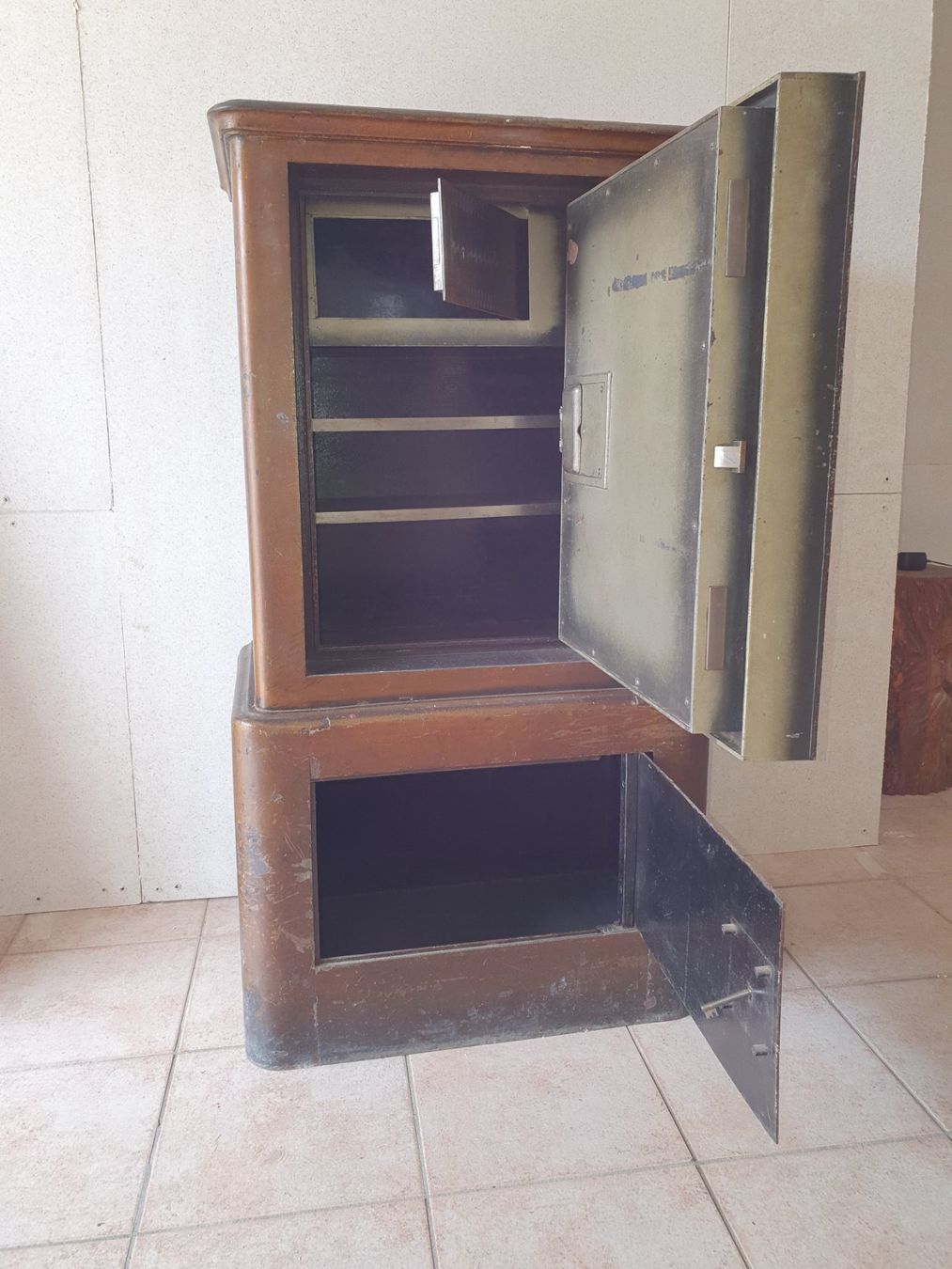 Tresor: Coffre-fort ancien – Gebraucht aus Courroux von sv235 3