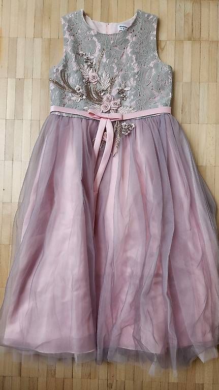 Vestiti & Gonne: Festkleid Grösse 150 – Usato da Urdorf venduto da Silvie5