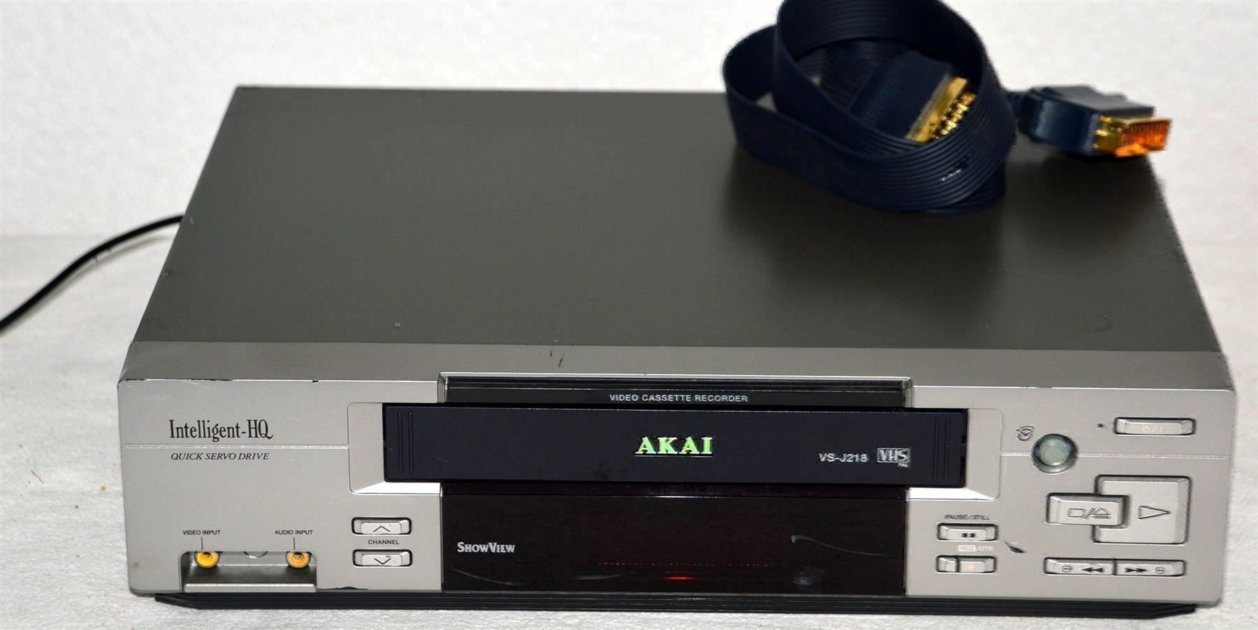 Akai Aufnahmegeräte: Videorecorder VHS  Akai VS-J218EO magnétoscope – Gebraucht aus Collonges von arashee