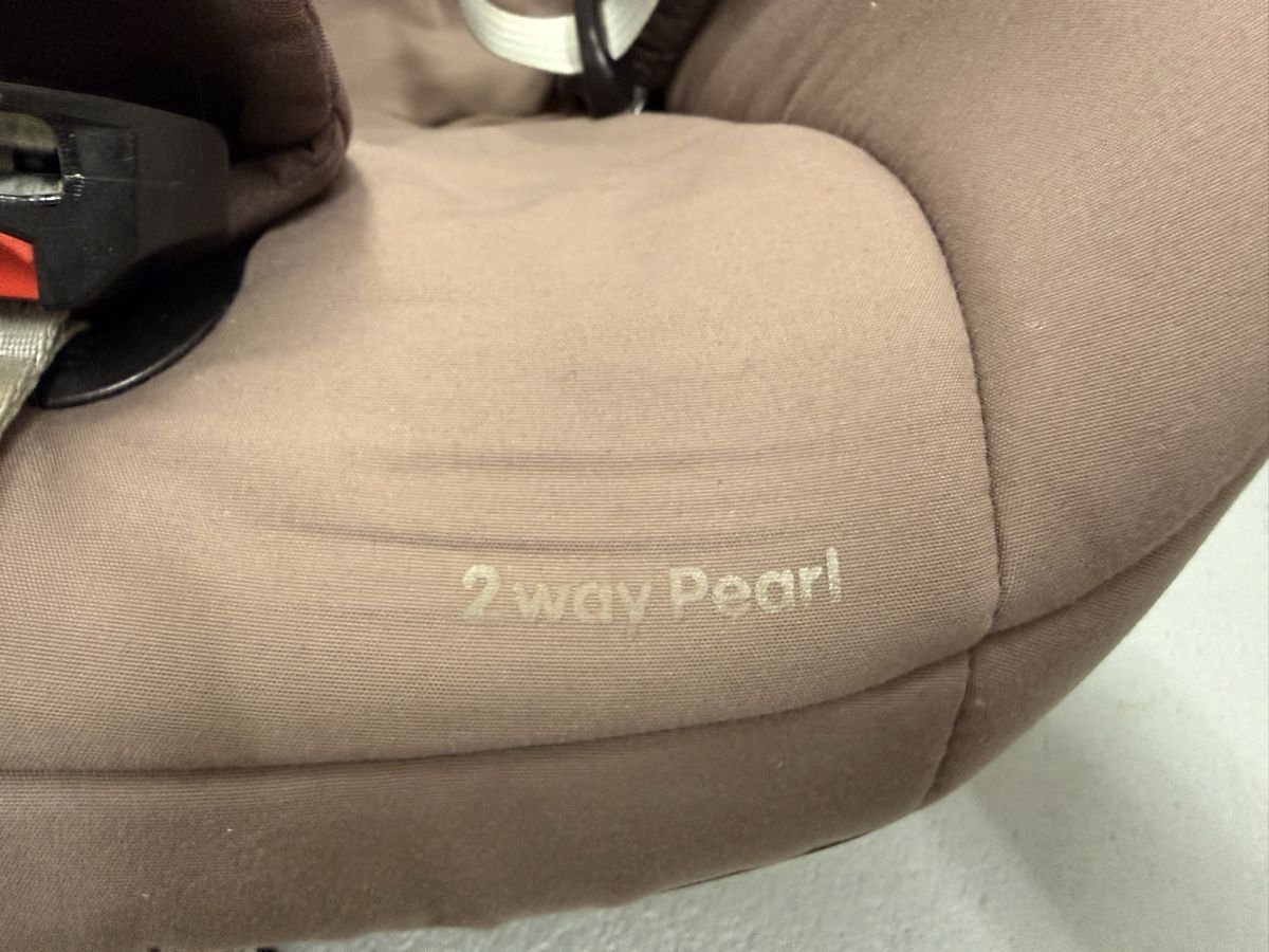 Maxi-Cosi Seggiolini per auto: Maxi Cosi 2 Way Pearl Kindersitz – Usato da Illnau venduto da DuNa 1