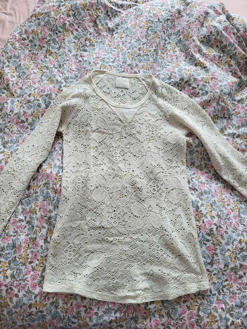 Zara Maglioni & Felpe: Zara Langarmshirt, Creme, Grösse S, Spitze – Usato da Zürich venduto da Mada45 2