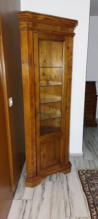 Vitrinen: Eckvitrine / Vitrine – Gebraucht aus Breganzona von mart_mil 1