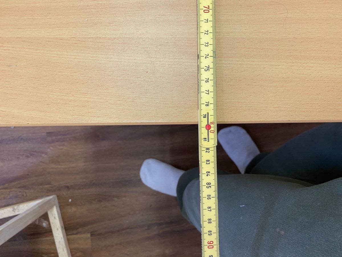 Bureaux: Schreibtisch/Bürotisch/Arbeitstisch – D'occasion à Wettingen par vpr_9gz6 6