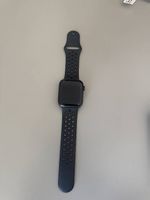 Apple Watch Series 5  44mm / mit Ladegerät 