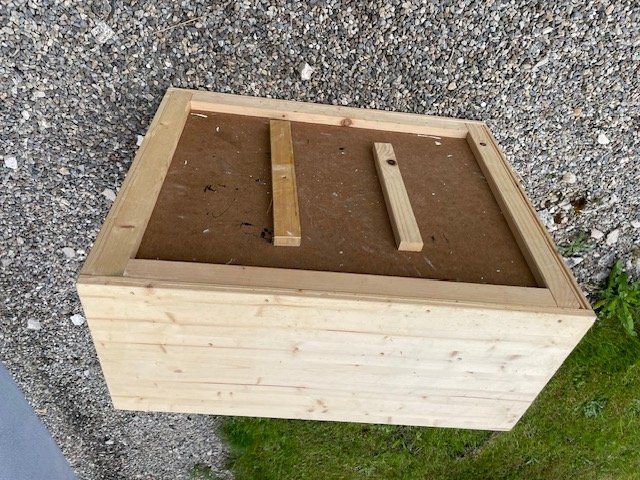 Cucce & Letti: Wurfbox für Hunde – Usato da Cornol venduto da Hhauser 3
