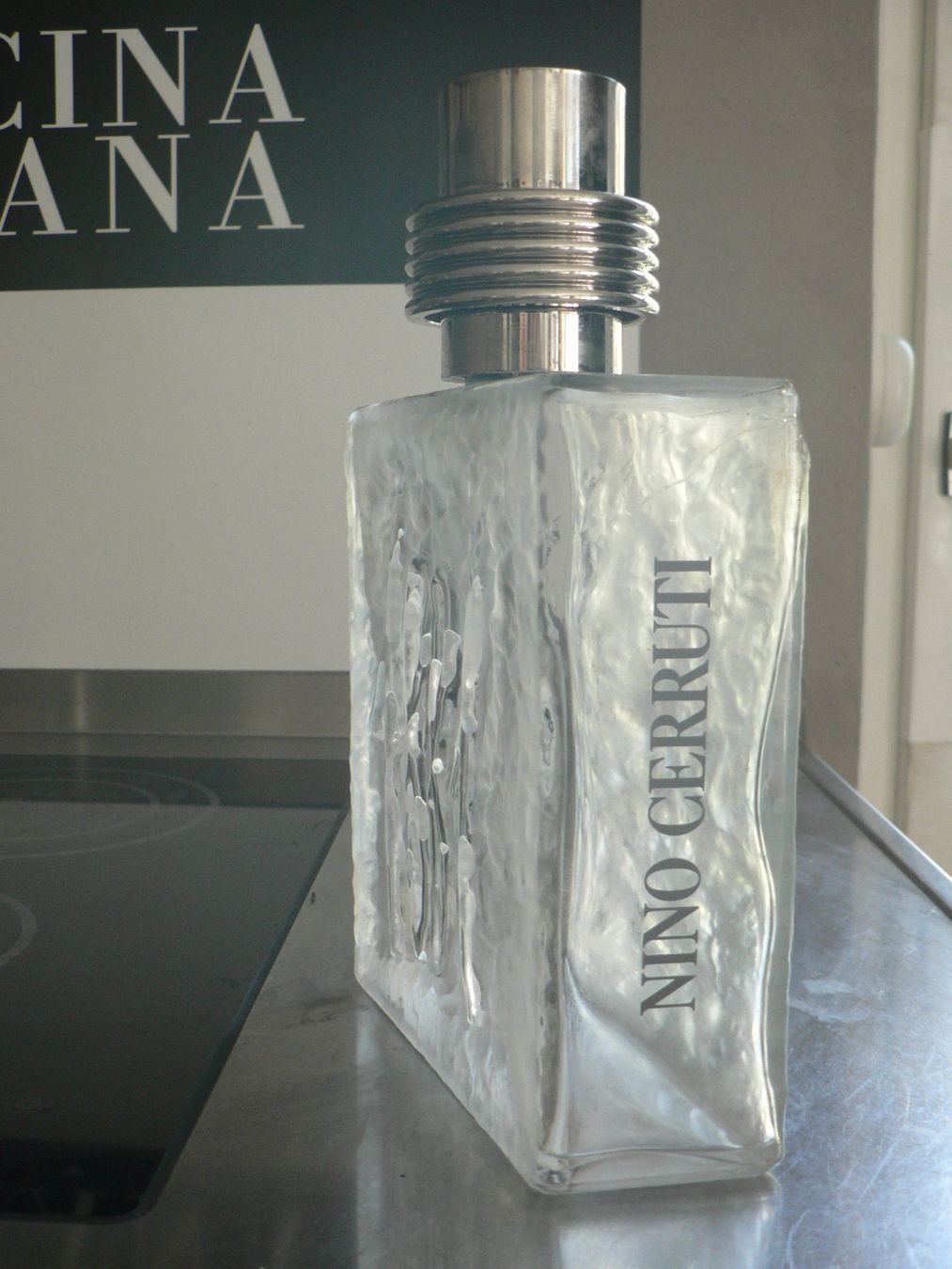 Flaconi: Sehr grosse Cerruti Parfumflasche – Usato da Uerikon venduto da Kdp529 3