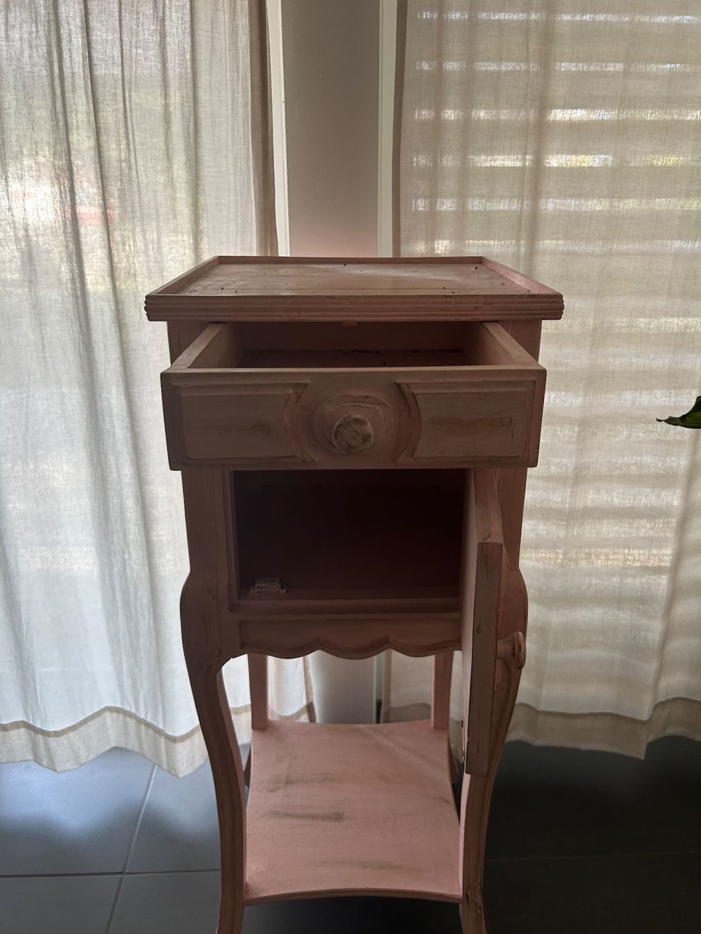 Commodes: Antike Kommode aus Holz – D'occasion à Egliswil par BlackPowerCrew 1