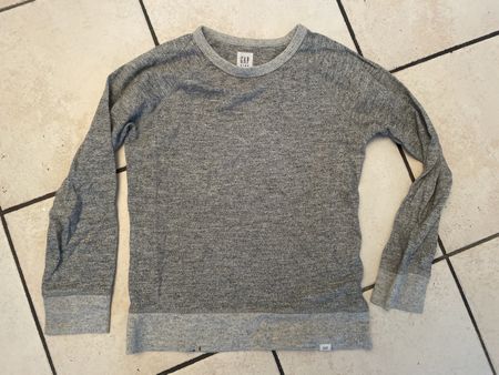 Grauer GAP Pullover Gr.140