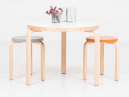Artek 90B Tisch von Alvar Aalto