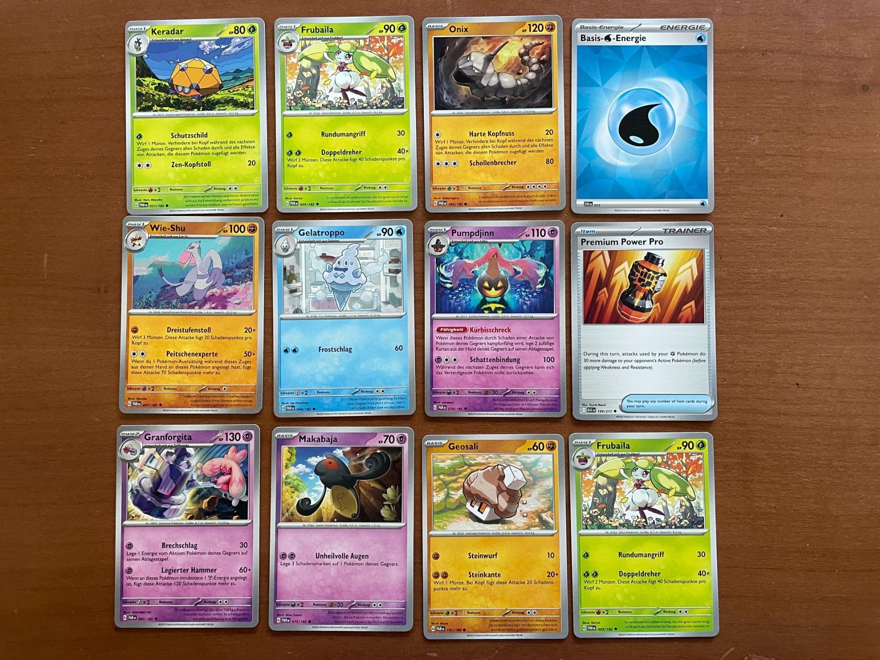 Pokémon Carte collezionabili: Pokemon 12er Karten Set (Versand gratis) – Nuovo (secondo la descrizione) da Chur venduto da Angerson