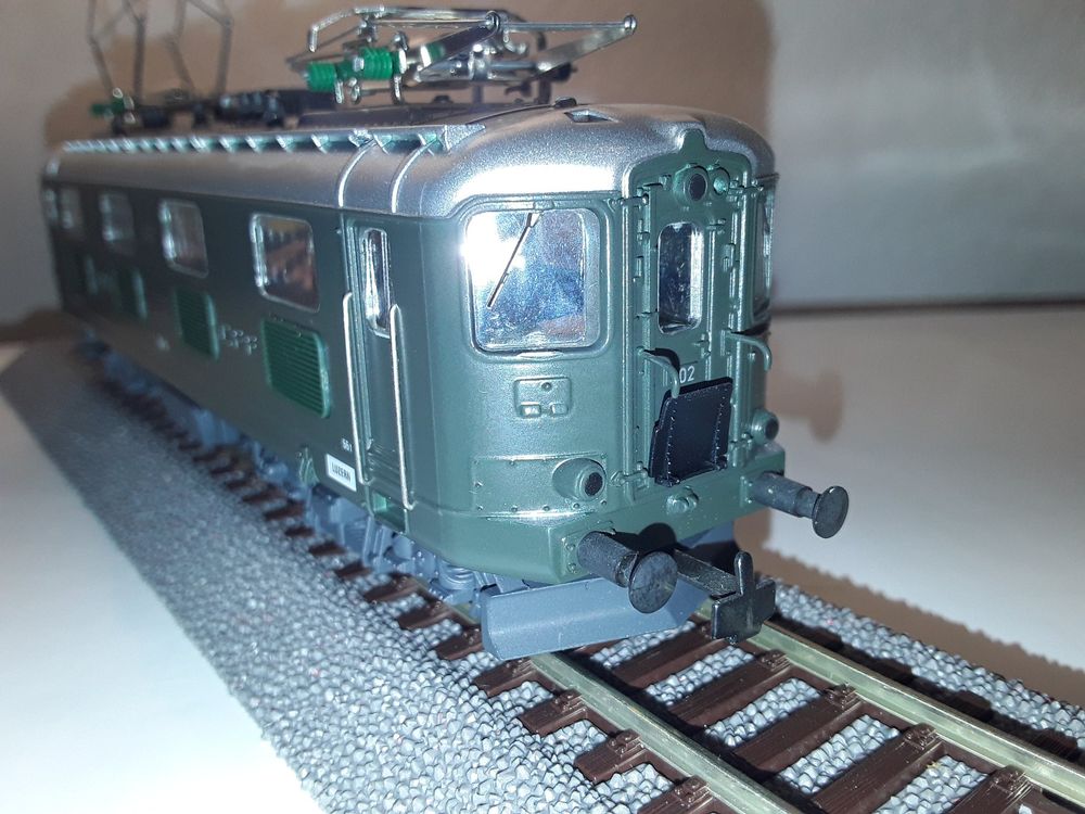 Lokomotive HO HAG Nr. 227 Re 4/4 I grün, MFX Digital (Neu (gemäss ...