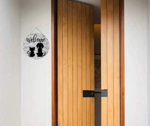 Schilder: Welcome Schild Hund / Katze (Holz) – Neu und originalverpackt aus Langenbruck von Gumsi 1