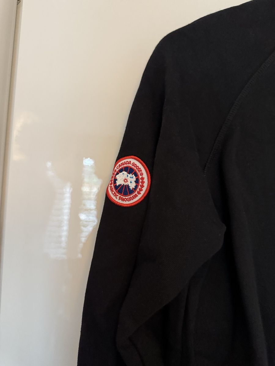 Canada Goose Maglioni & Felpe: Pullover Canada Goose Grösse S schwarz – Usato da Baar venduto da sabrinas_welt 2