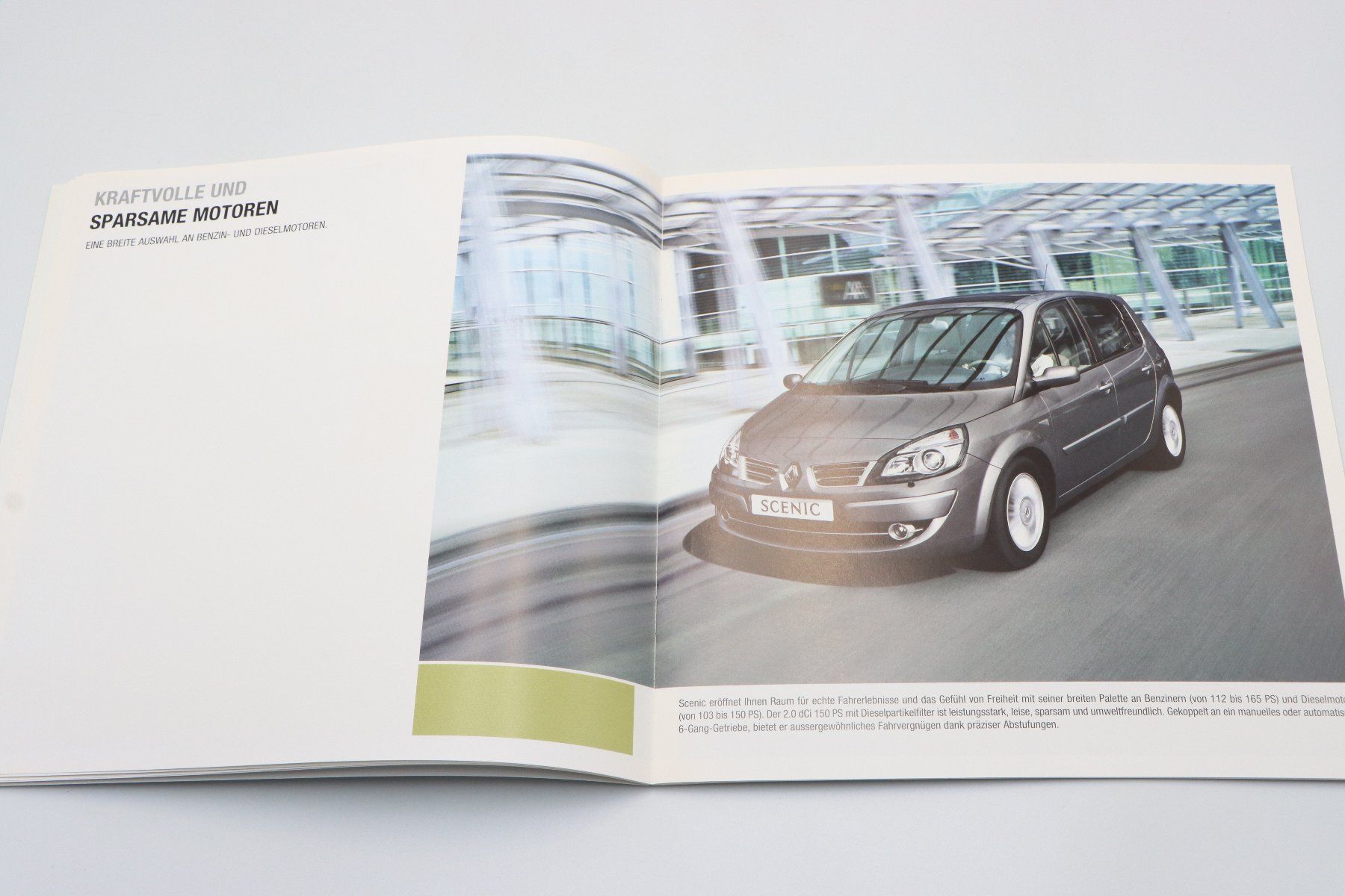 Renault Documenti: Renault Scenic 2008 Prospekt – Usato da Bühl b.Aarberg venduto da Collectorpassions 5