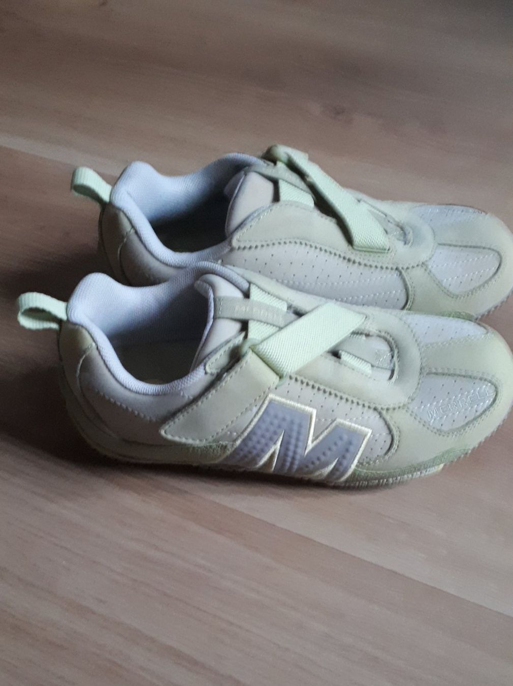 Scarpe per ragazzi: Merell Schuhe Gr 33 NEU – Nuovo (secondo la descrizione) da Steg im Tösstal venduto da martinkreisl