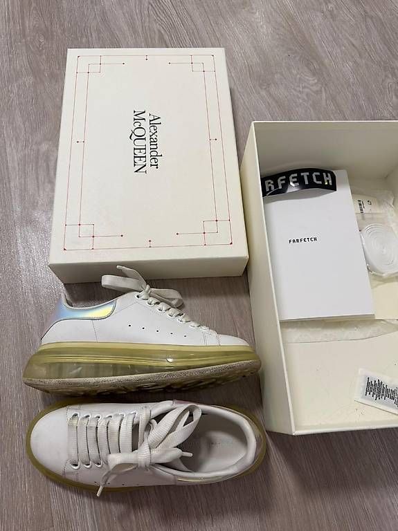 Scarpe da uomo: ALEXANDER MCQUEEN OVERSIZED SNEAKERS – Usato da Pfäffikon ZH venduto da cer_8rd7