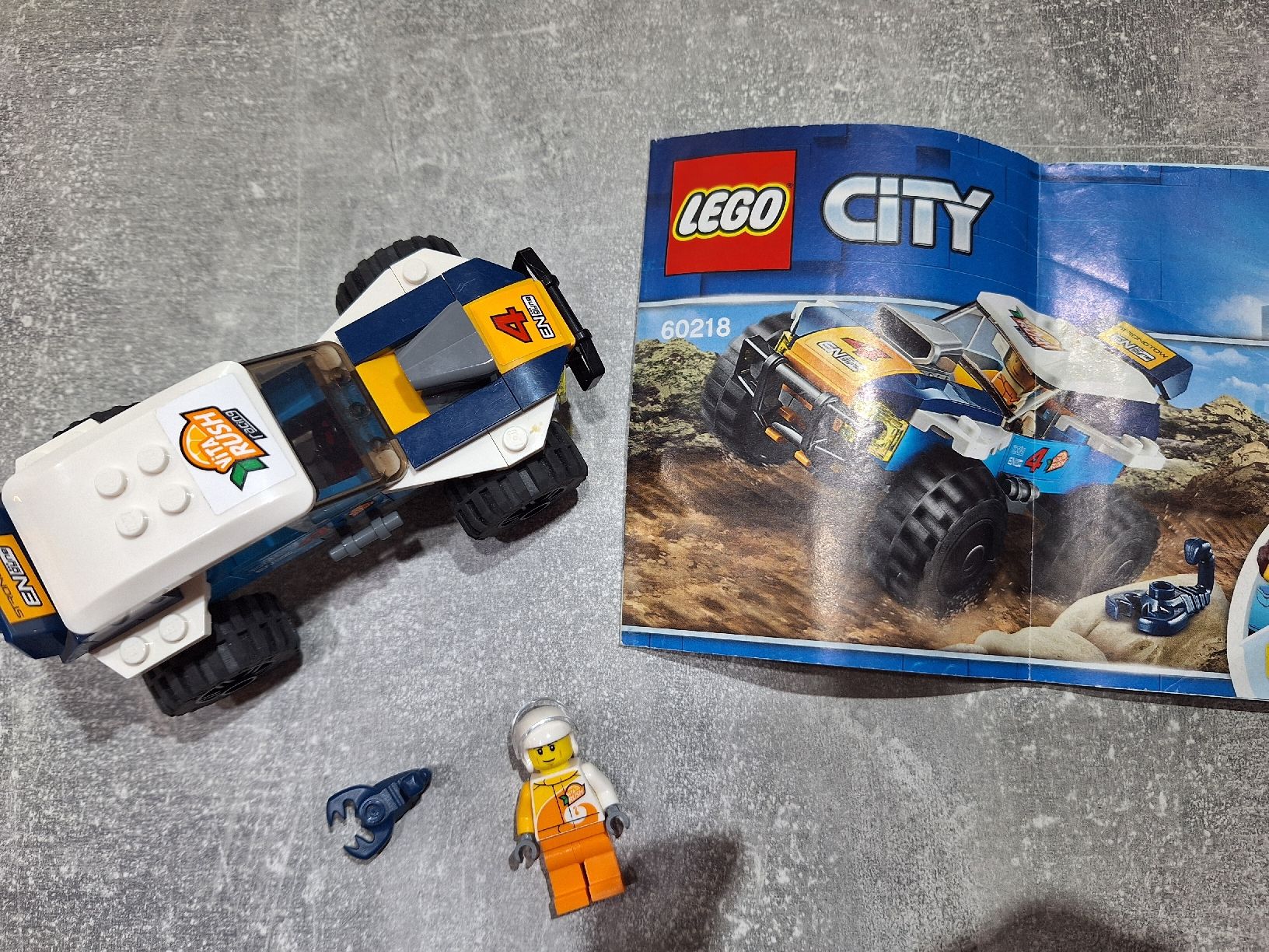 Lego Giocattoli: Lego 60218 Wüstenrennwagen – Usato da Egerkingen venduto da Niceli1 2