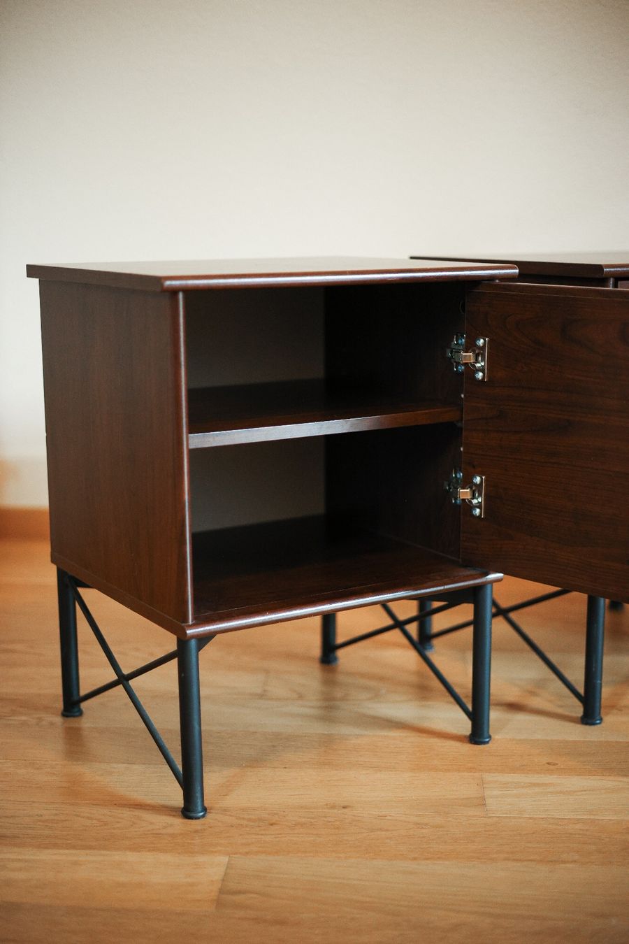 Comodini: 2 kleine Kommoden – Usato da Bern venduto da QualitySecondHand 1