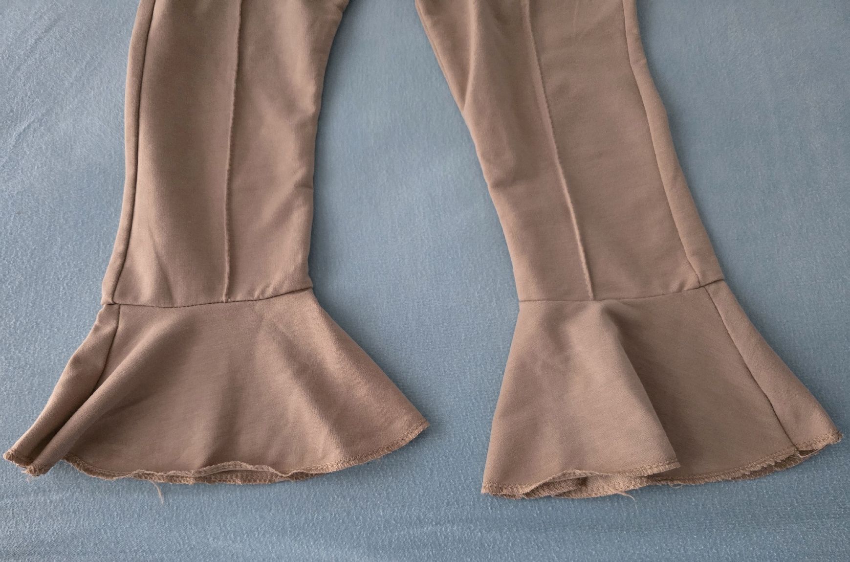 Anzüge: CMK Mädchen Set, Gr. 140/152, Top Zustand! – Neu (gemäss Beschreibung) aus Zell LU von claro62 1