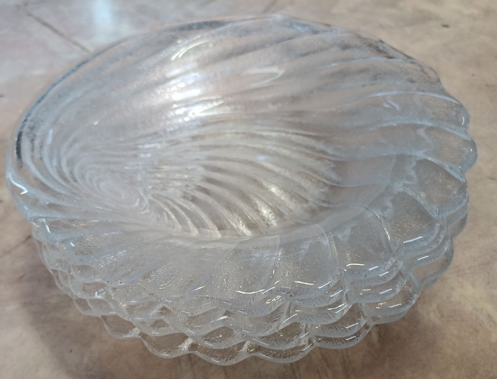 Piatti: 5 Muschel - Teller aus Glas – Usato da Merenschwand venduto da Brockinell