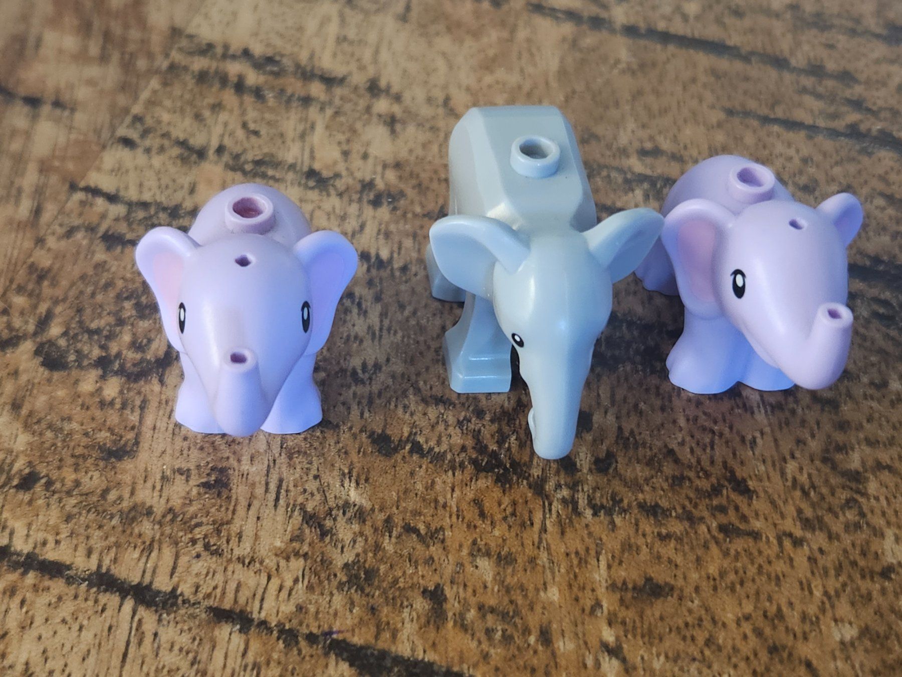 Lego Baukästen: lego lot de 3 animaux  éléphants – Gebraucht aus Confignon von Ecrofigs