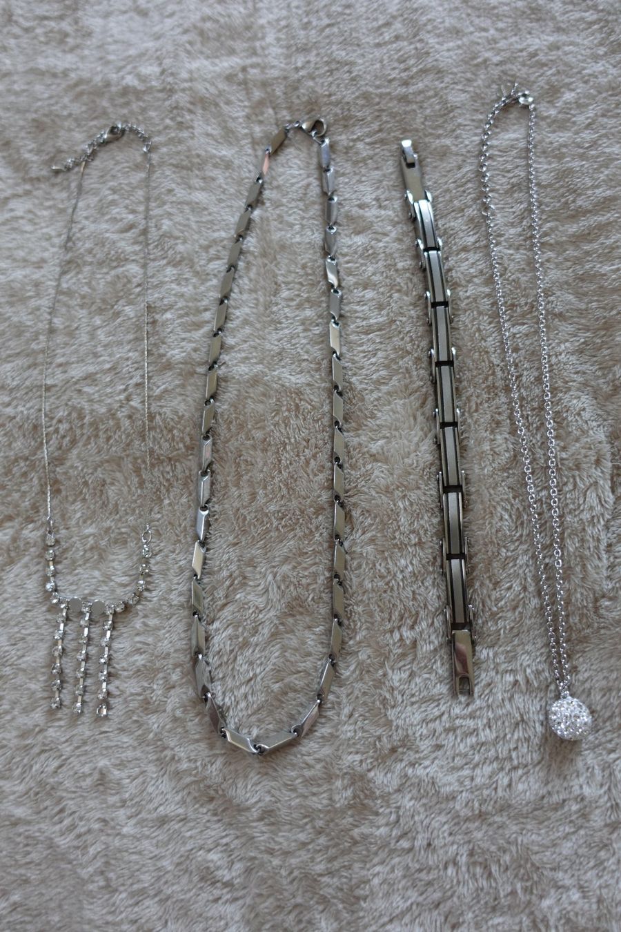 Altri gioielli: 1 schönes 23 teiliges Modeschmuck Set – Usato da rorschach venduto da bab_2yt6 6