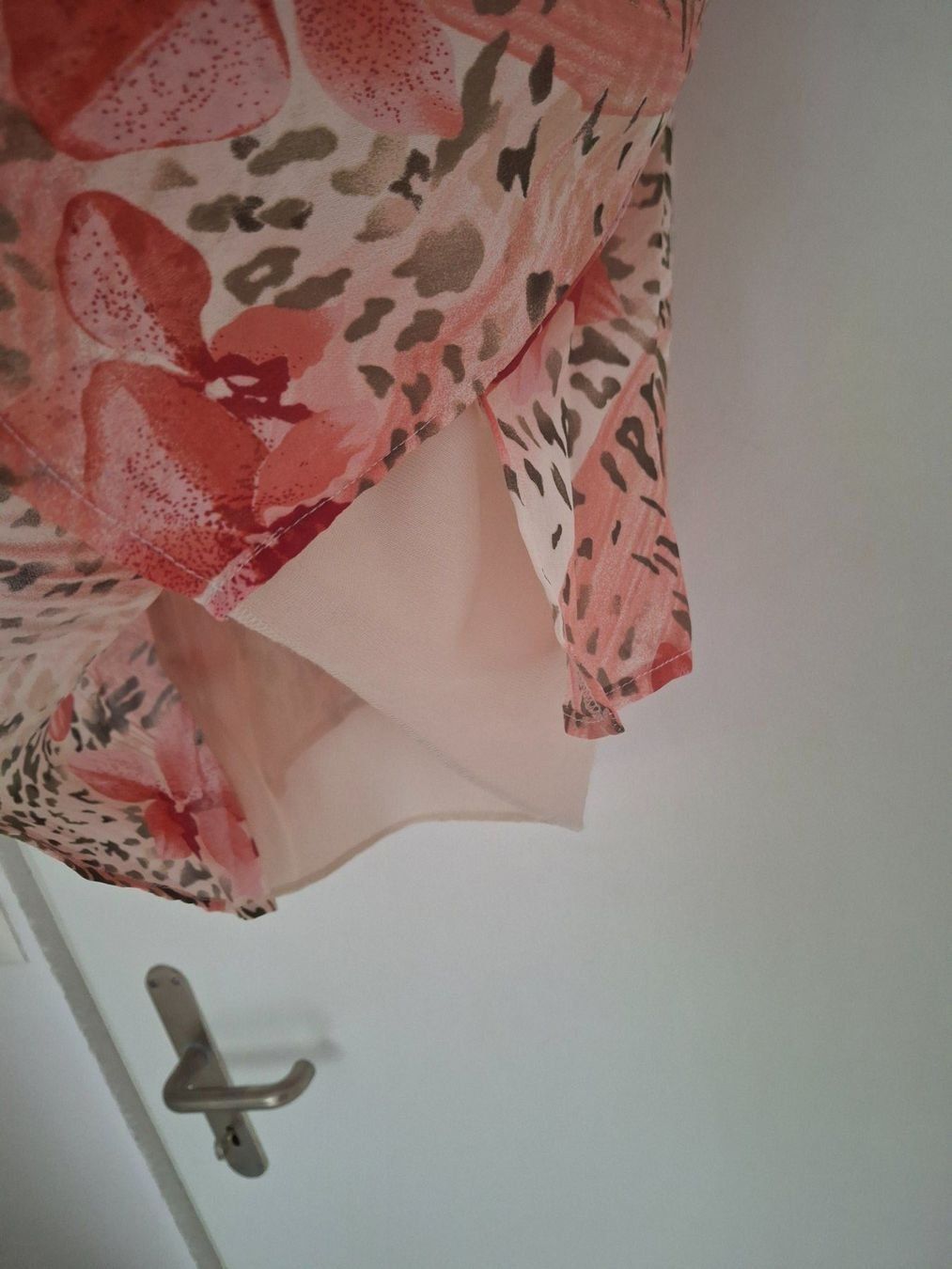 Camicette: Luftige Bluse mit Blumenmuster, Grösse 48, Top Zustand – Nuovo (secondo la descrizione) da WALTERSWIL SO venduto da thb_ybm8 3