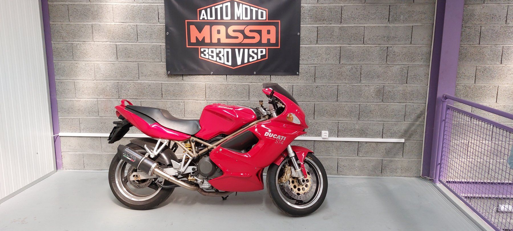 Ducati Strasse: Ducati ST4 – Gebraucht aus Visp von Automotomassa 4