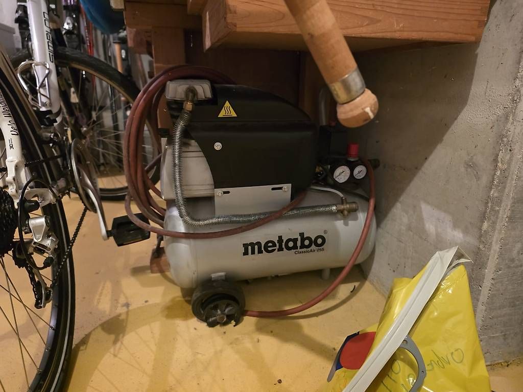 Compressori: Kompressor Metabo Classic Air 255 – Usato da Wilen b. Wollerau venduto da Karin1985 3