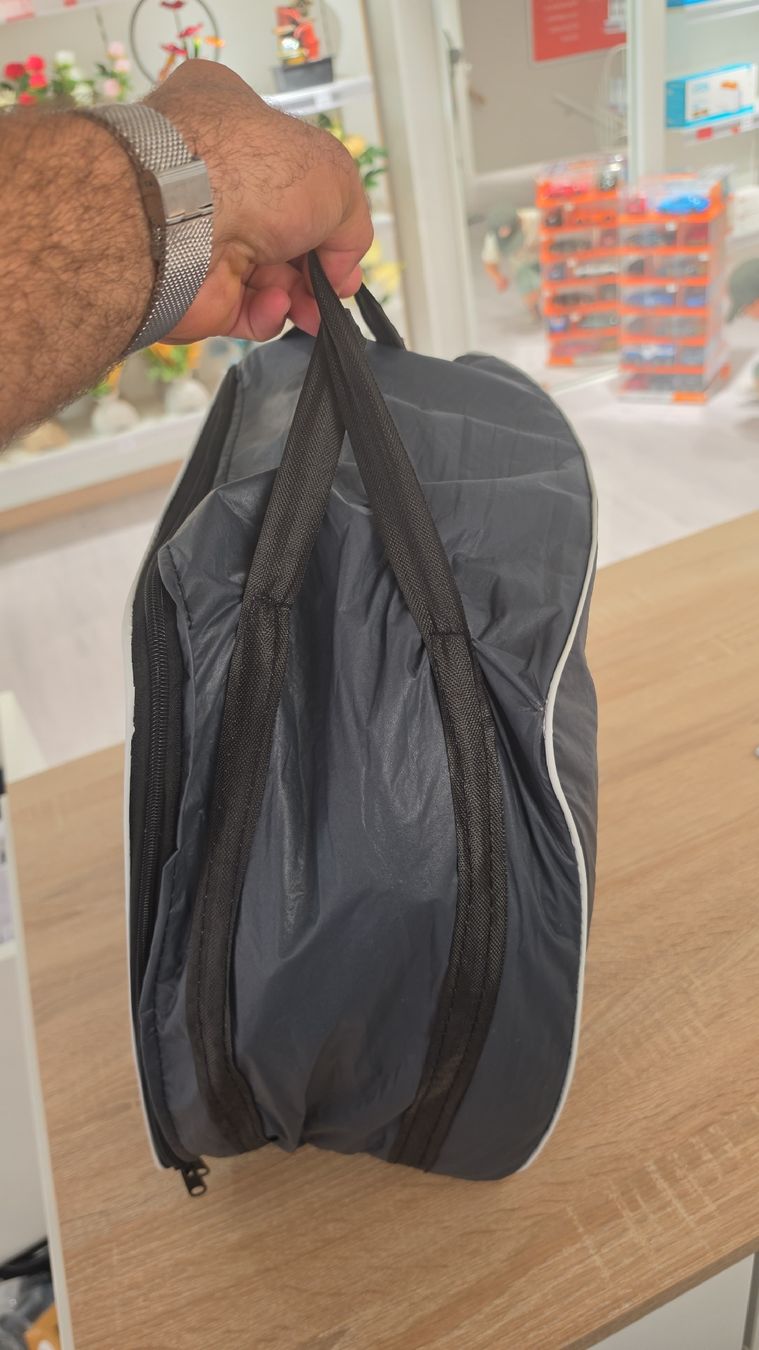Abdeckhülle: Autoabdeckung 100% All Weather Proof Grösse L neu – Neu und originalverpackt aus Flurlingen von CarsAndBike 1