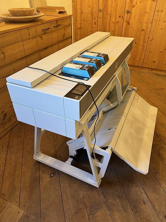Hewlett Packard Stampanti: Plotter HP Designjet T950 36" – Usato da thun venduto da Impuls1